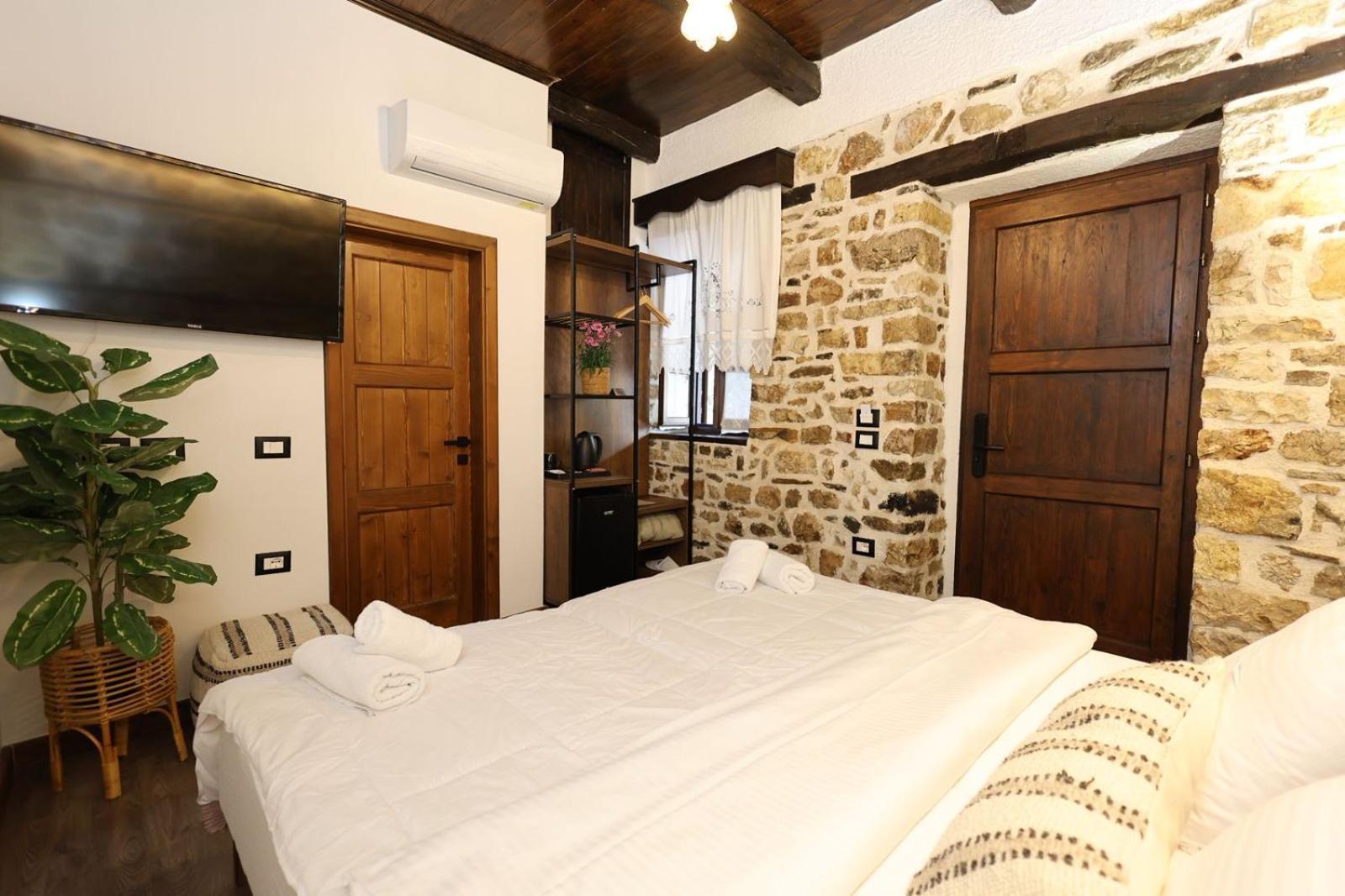 Ador Boutique Hotel Berati